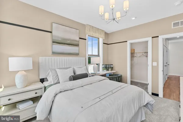 $584,990 | 6 Sepia Square, Unit MO, Ashburn, VA 20147
