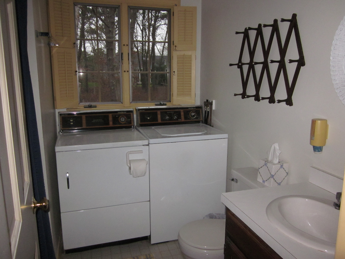 59 Marthas Road Edgartown, MA 02539 - Photo 14 of 17 a bathroom with a sink toilet and shower