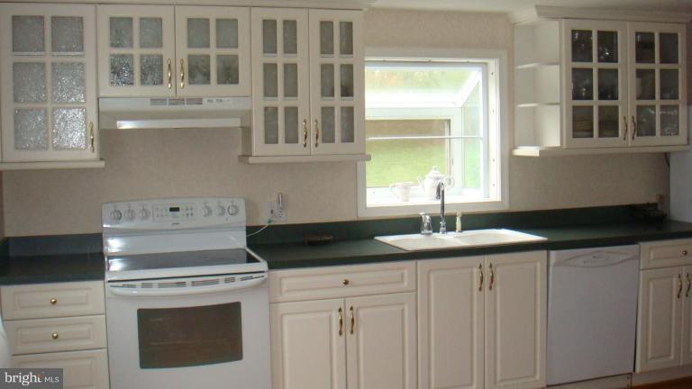 2625 Daisy Road Woodbine, MD 21797 - Photo 2 of 21 Kitchen