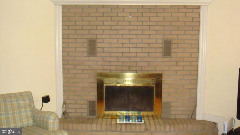 2625 Daisy Road Woodbine, MD 21797 - Photo 9 of 21 Family Room