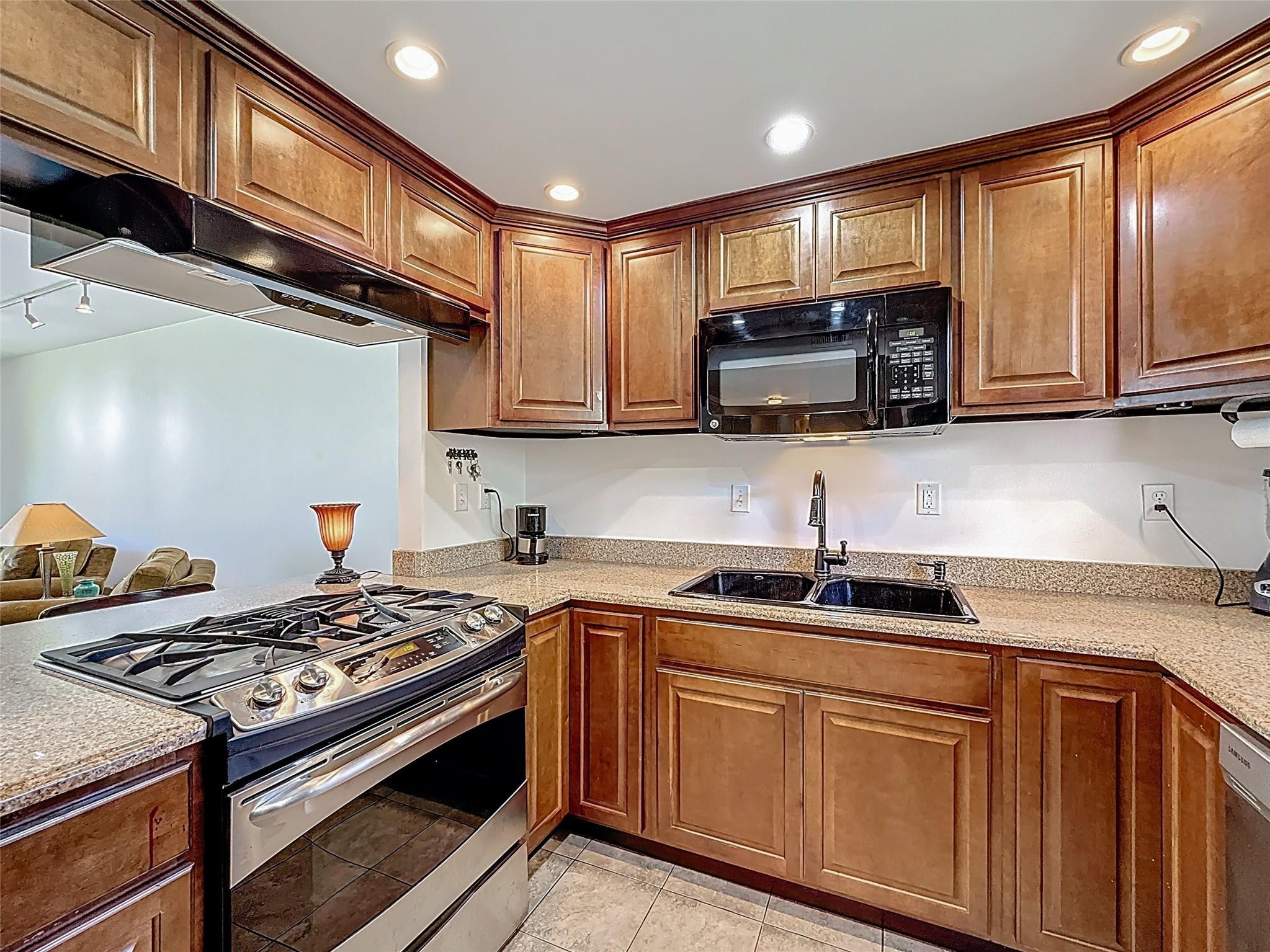 13020 Southwest 92nd Avenue, Unit A309 Miami, FL 33176 - Photo 5 of 28 Photo 5