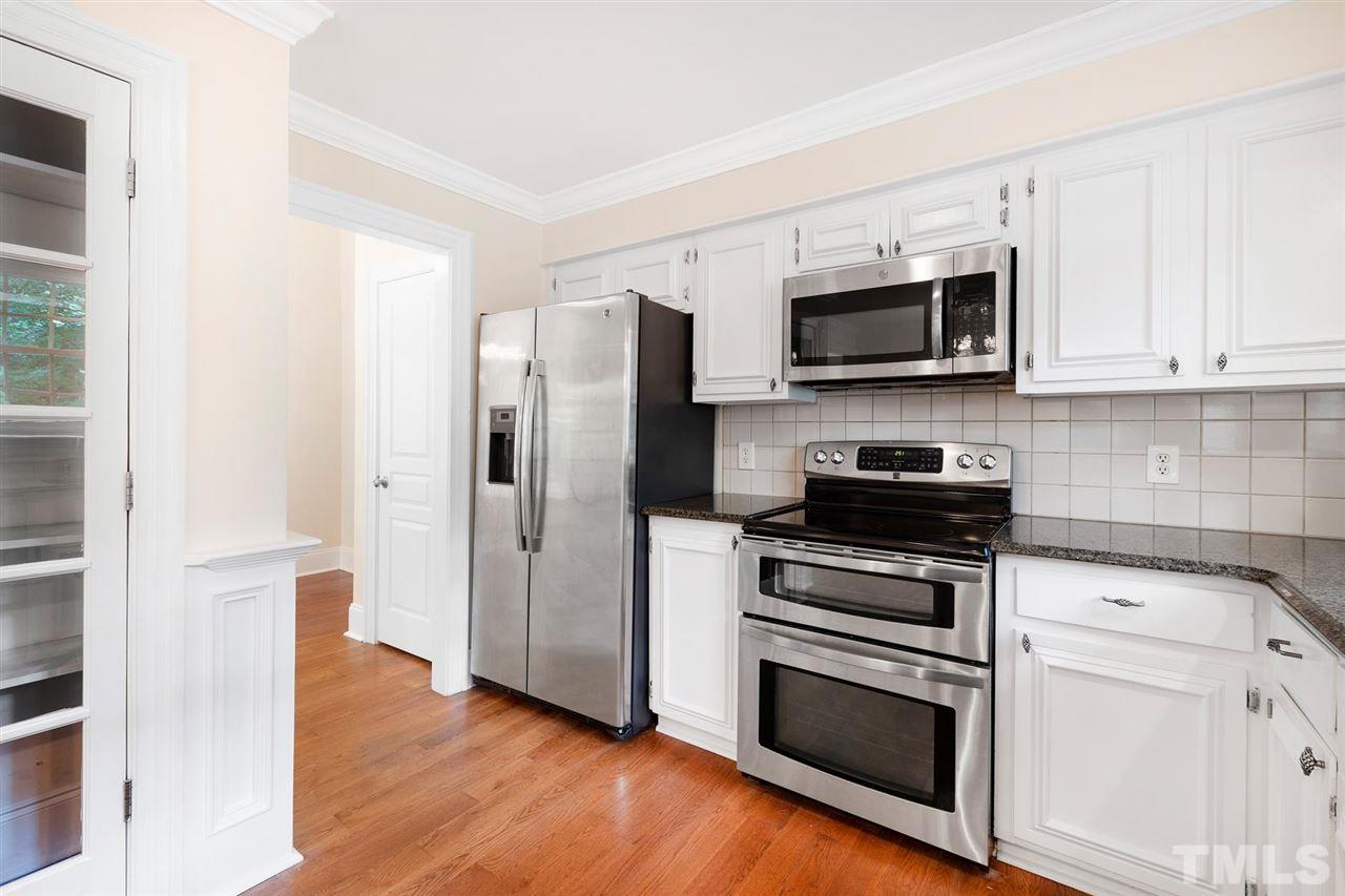 4408 Wingate Drive Raleigh, NC 27609 - Photo 8 of 28 Gallery Image 8