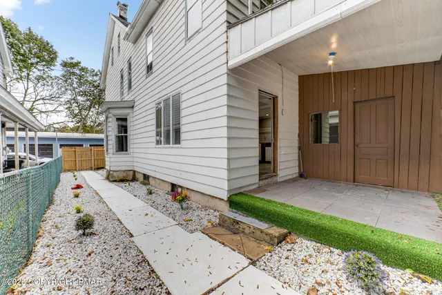 $1,400 | 205 Schuylkill Avenue, Tamaqua, PA 18252