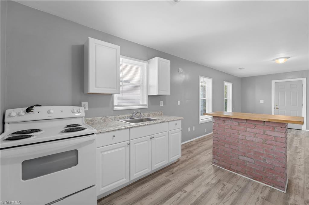 1528 McConnell Road Greensboro, NC 27401 - Photo 11 of 24