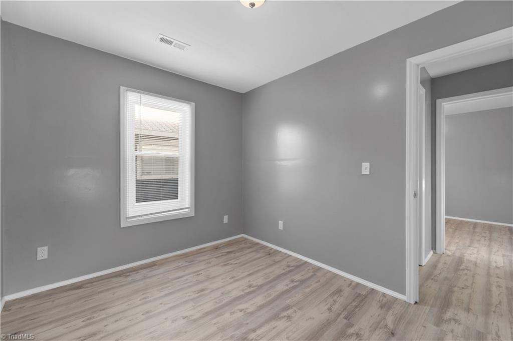 1528 McConnell Road Greensboro, NC 27401 - Photo 20 of 24