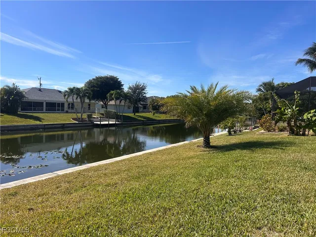 a view of a lake with houses