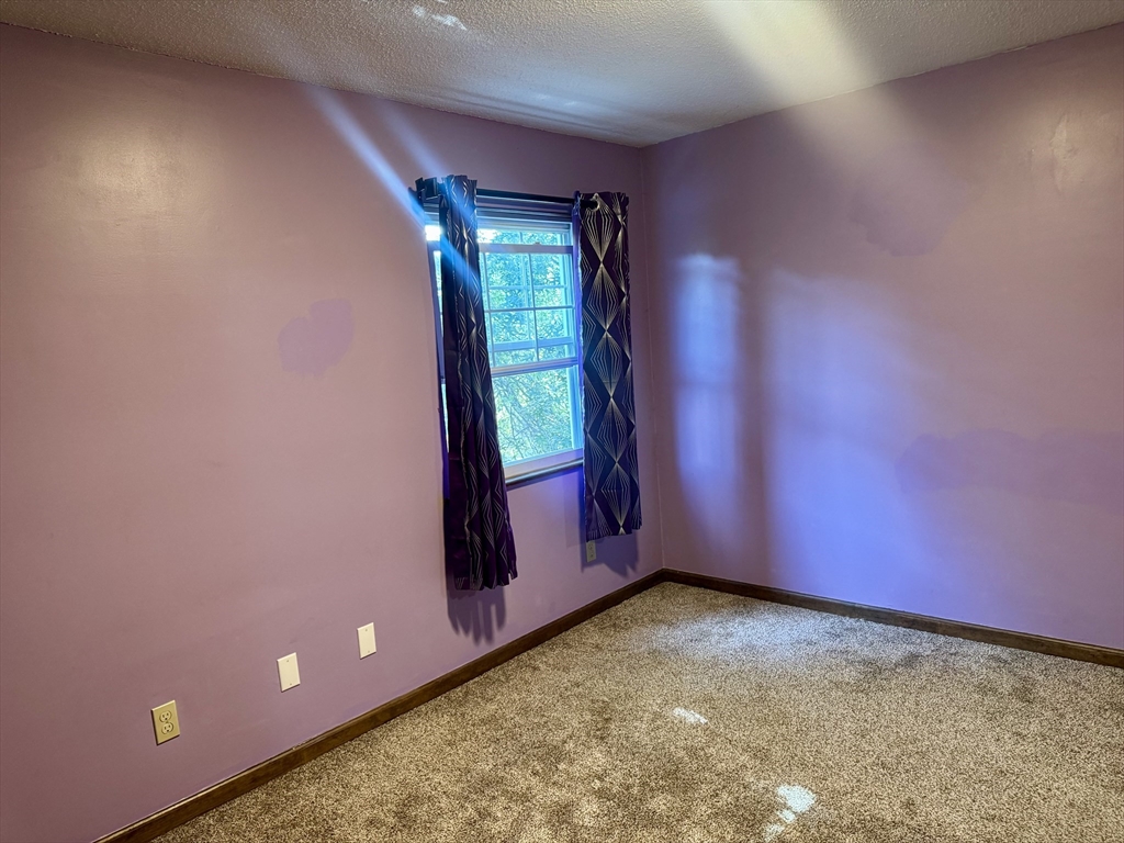 1940 Phillips Road, Unit 25 New Bedford, MA 02745 - Photo 14 of 22