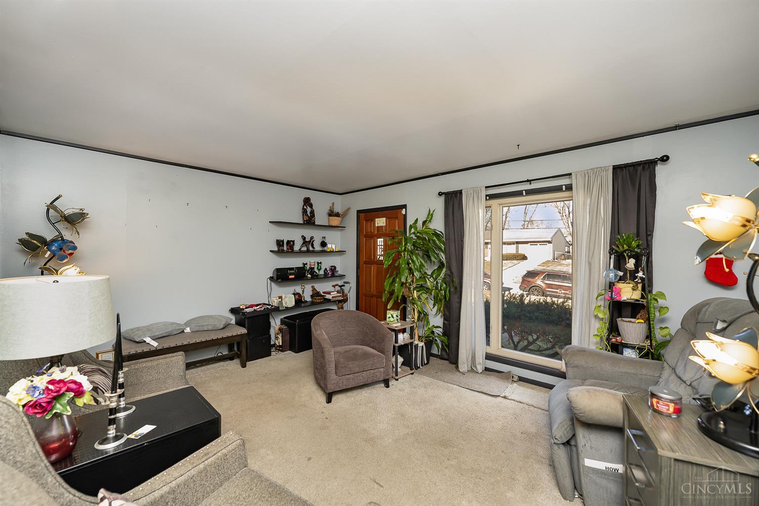 657 Fairborn Road Forest Park, OH 45240 - Photo 5 of 26
