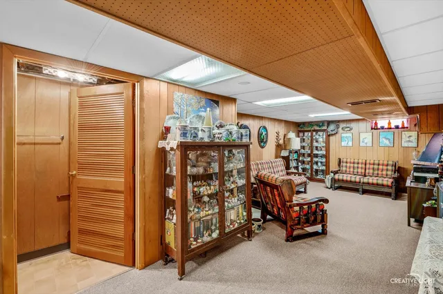 $289,900 | 268 South Adams Street, Oswego, IL 60543