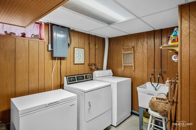 $289,900 | 268 South Adams Street, Oswego, IL 60543