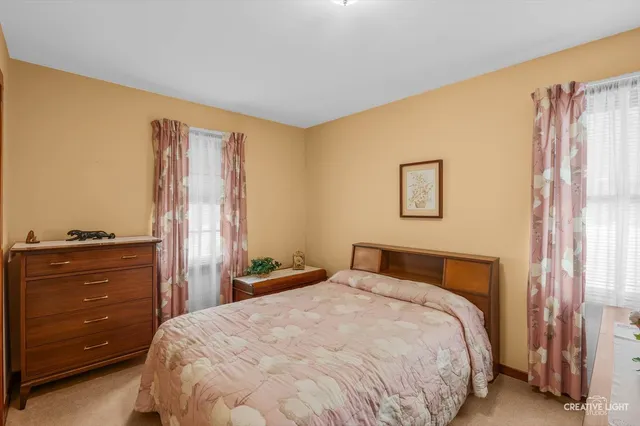 $289,900 | 268 South Adams Street, Oswego, IL 60543