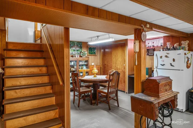 $289,900 | 268 South Adams Street, Oswego, IL 60543