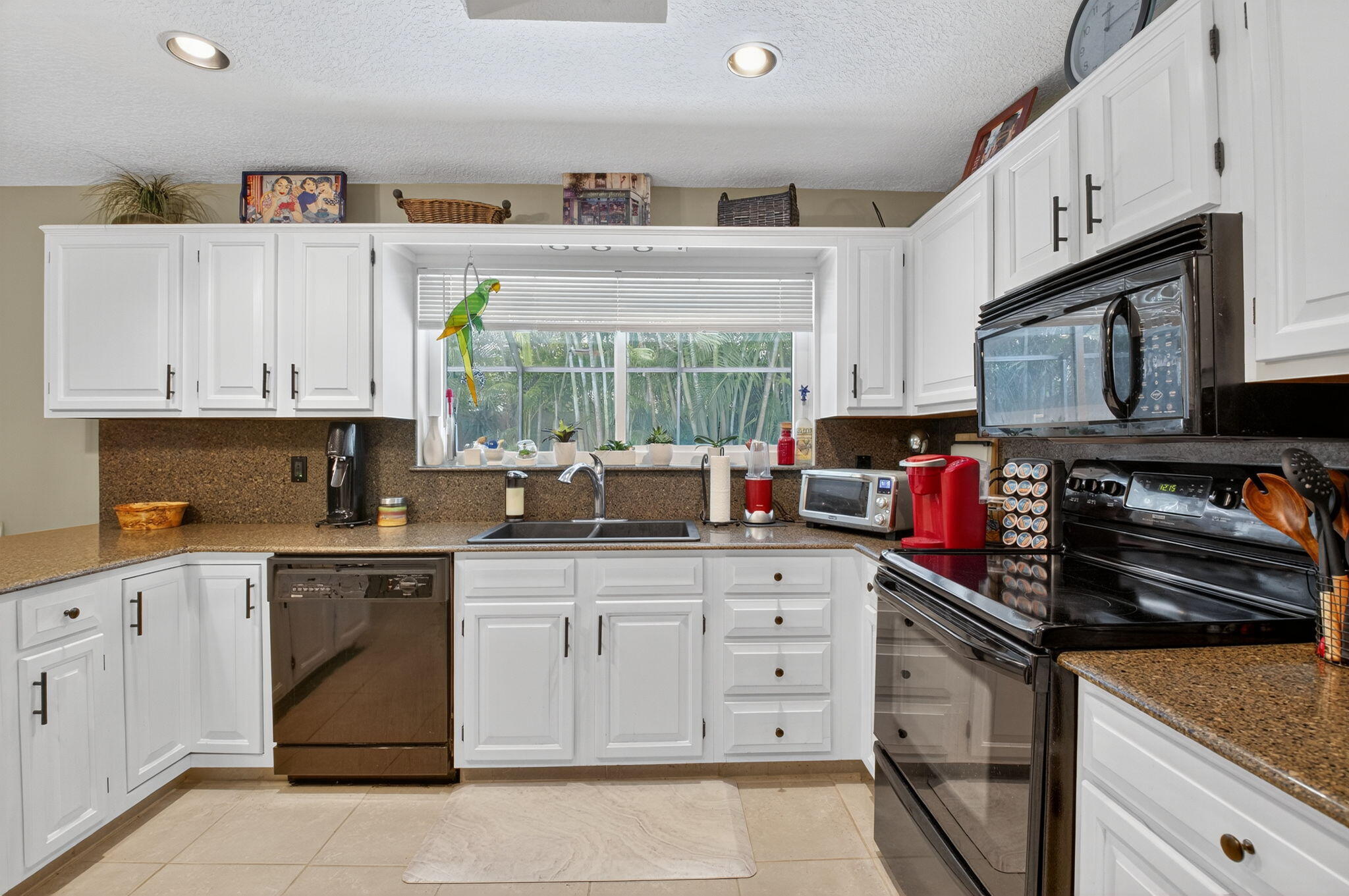 17705 Maplewood Drive Boca Raton, FL 33487 - Photo 21 of 71 22-web-or-mls-DSC_5442