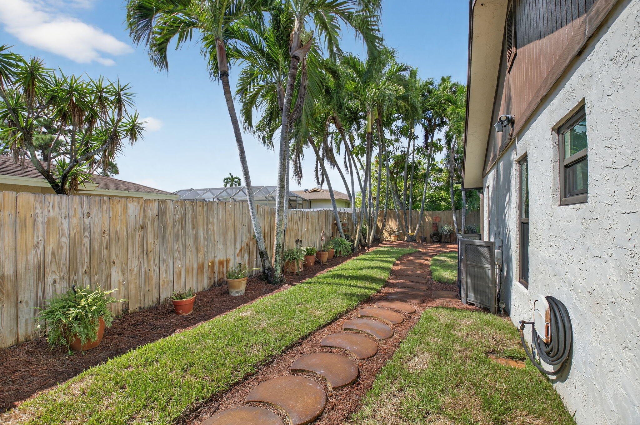 17705 Maplewood Drive Boca Raton, FL 33487 - Photo 5 of 71 6-web-or-mls-DSC_5358