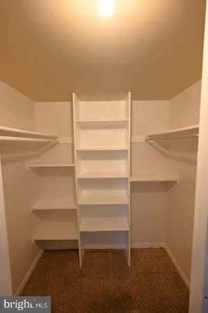 $2,200 | 2237 Castle Rock Square, Unit 1B, Reston, VA 20191