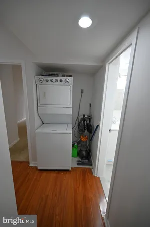 $2,200 | 2237 Castle Rock Square, Unit 1B, Reston, VA 20191