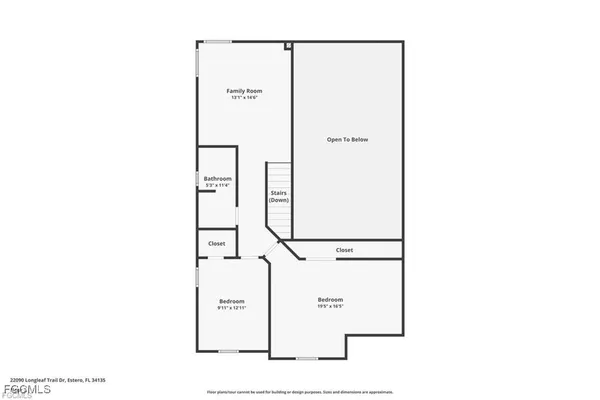 a picture of a room with a floor plan