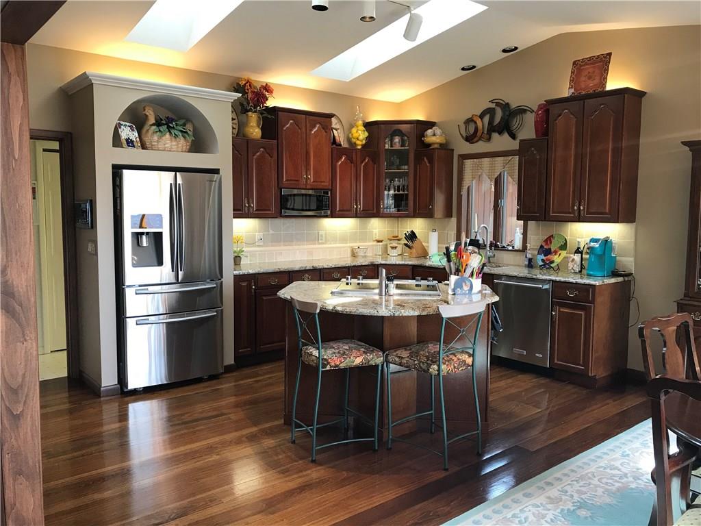 400 Isle Road Butler, PA 16001 - Photo 6 of 25 Kitchen