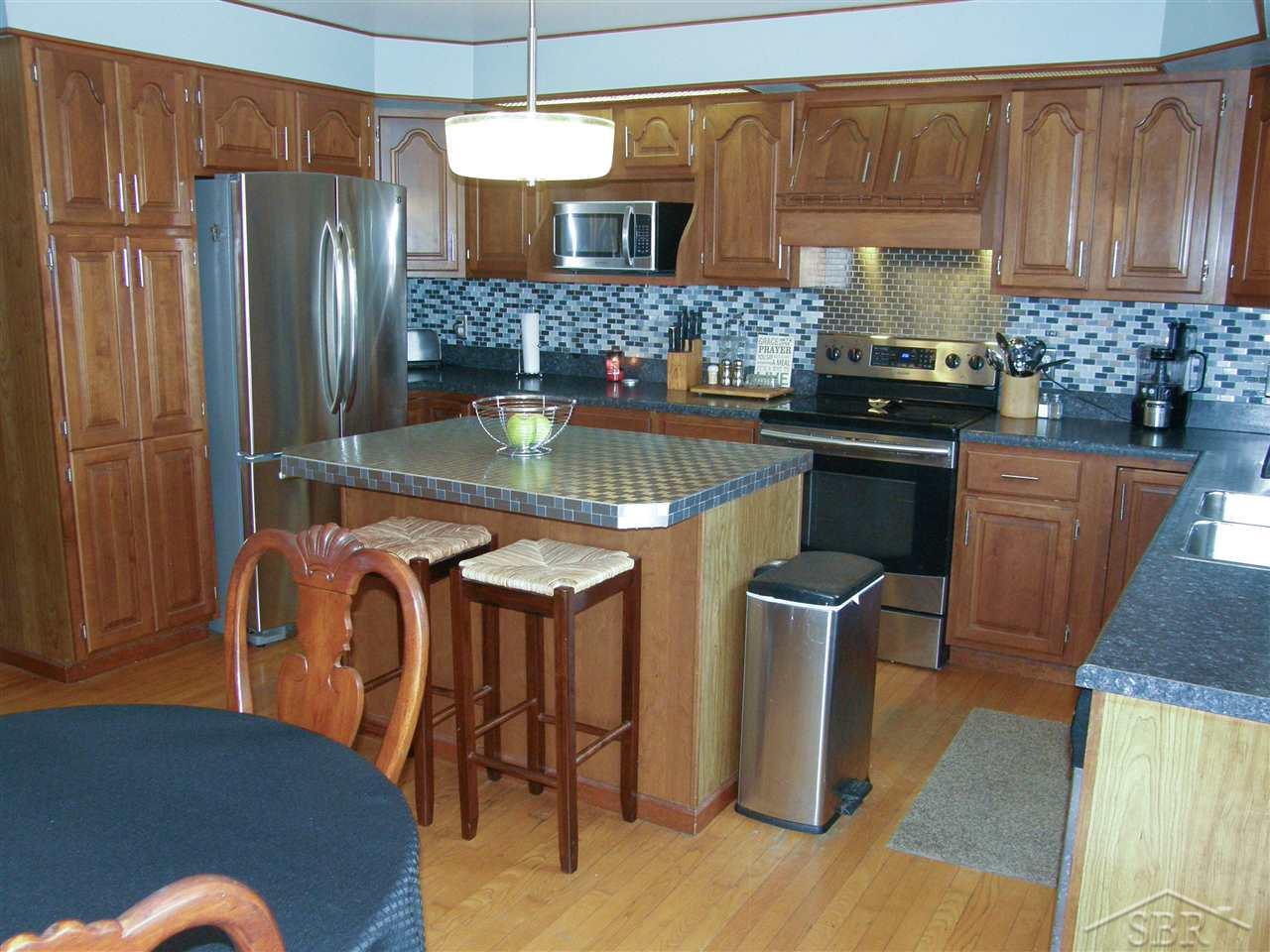 12511 Stuart Road St. Charles, MI 48655 - Photo 3 of 15 31312148-2.JPG