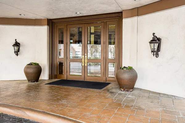 a view of a interior of the house