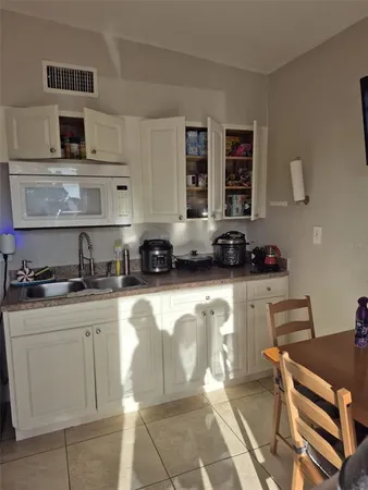 $530,000 | 6217 Blossom Avenue, Tampa, FL 33614