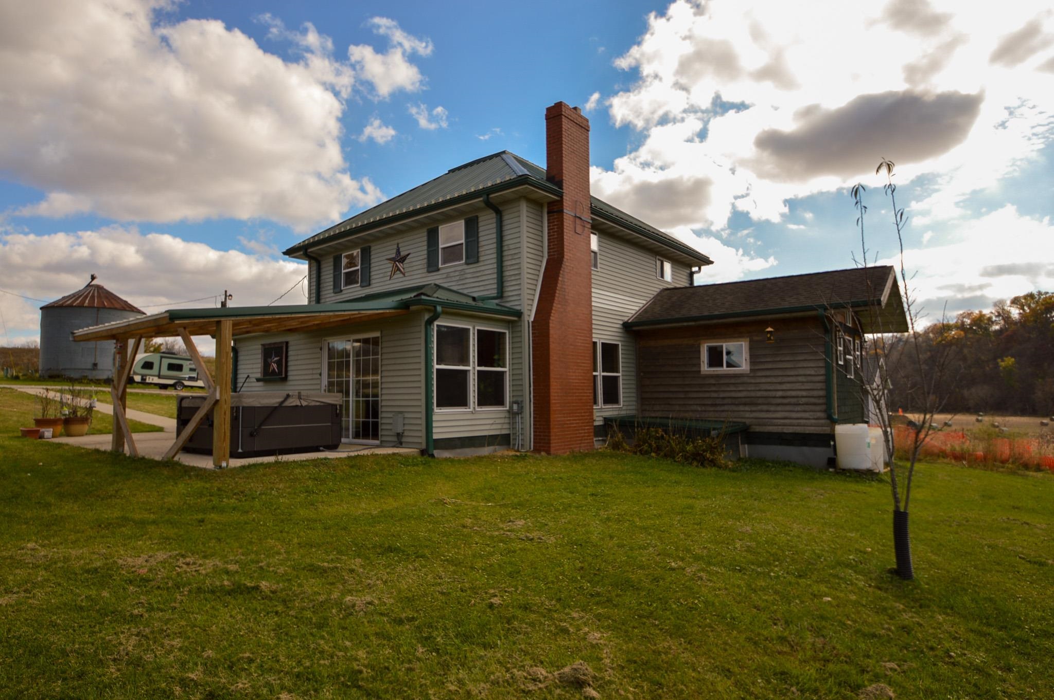 7469 Grant River Road Cassville, WI 53806 - Photo 33 of 76