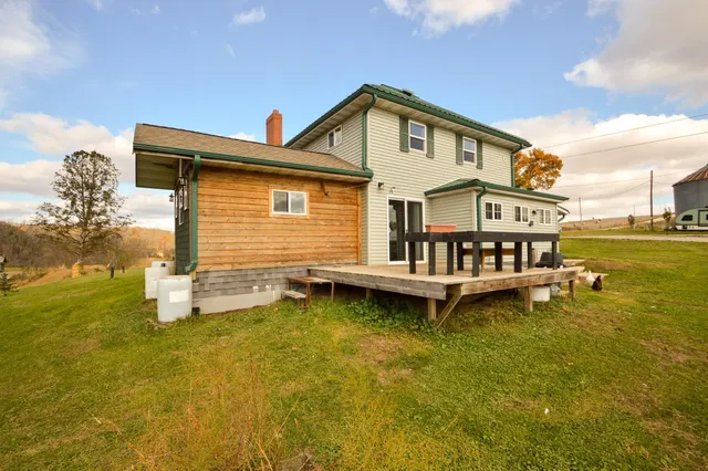 $795,000 | 7469 Grant River Road, Cassville, WI 53806