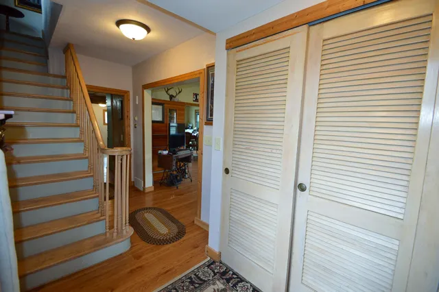 $795,000 | 7469 Grant River Road, Cassville, WI 53806