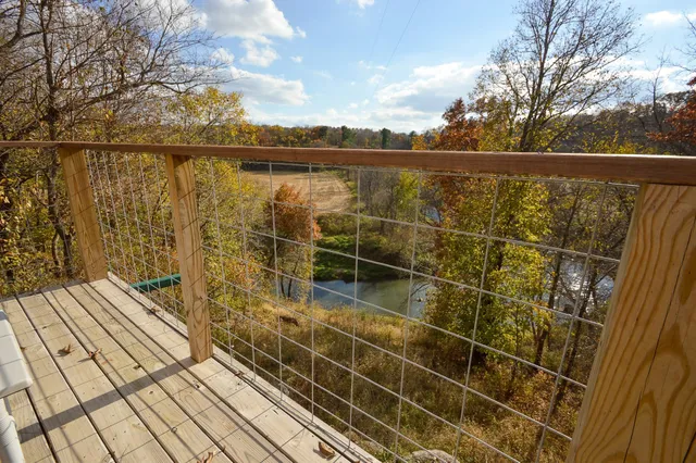 $795,000 | 7469 Grant River Road, Cassville, WI 53806