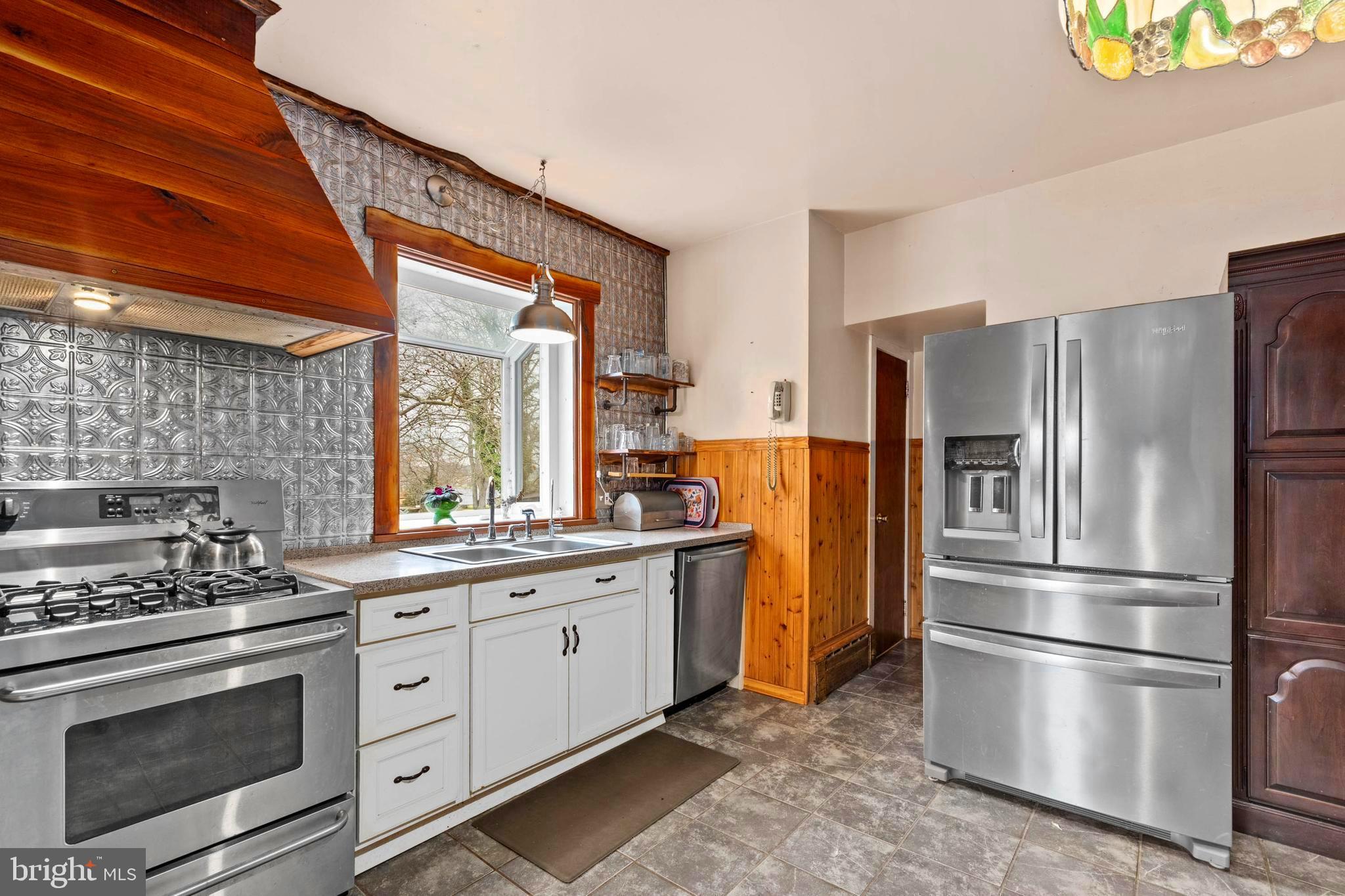 704 Lambs Road Pitman, NJ 08071 - Photo 8 of 31