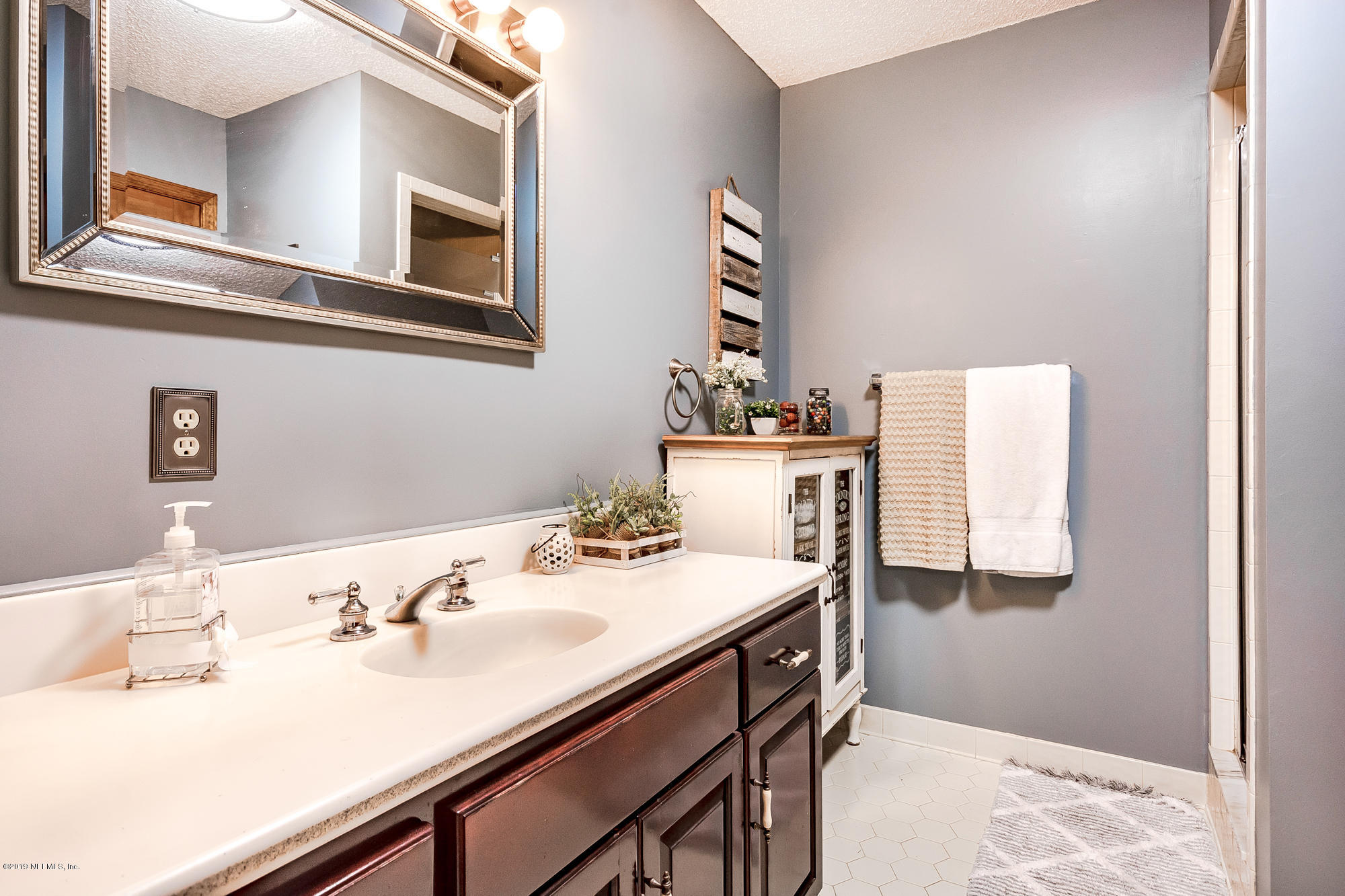 17909 Wells Road Jacksonville, FL 32234 - Photo 11 of 33 11.1