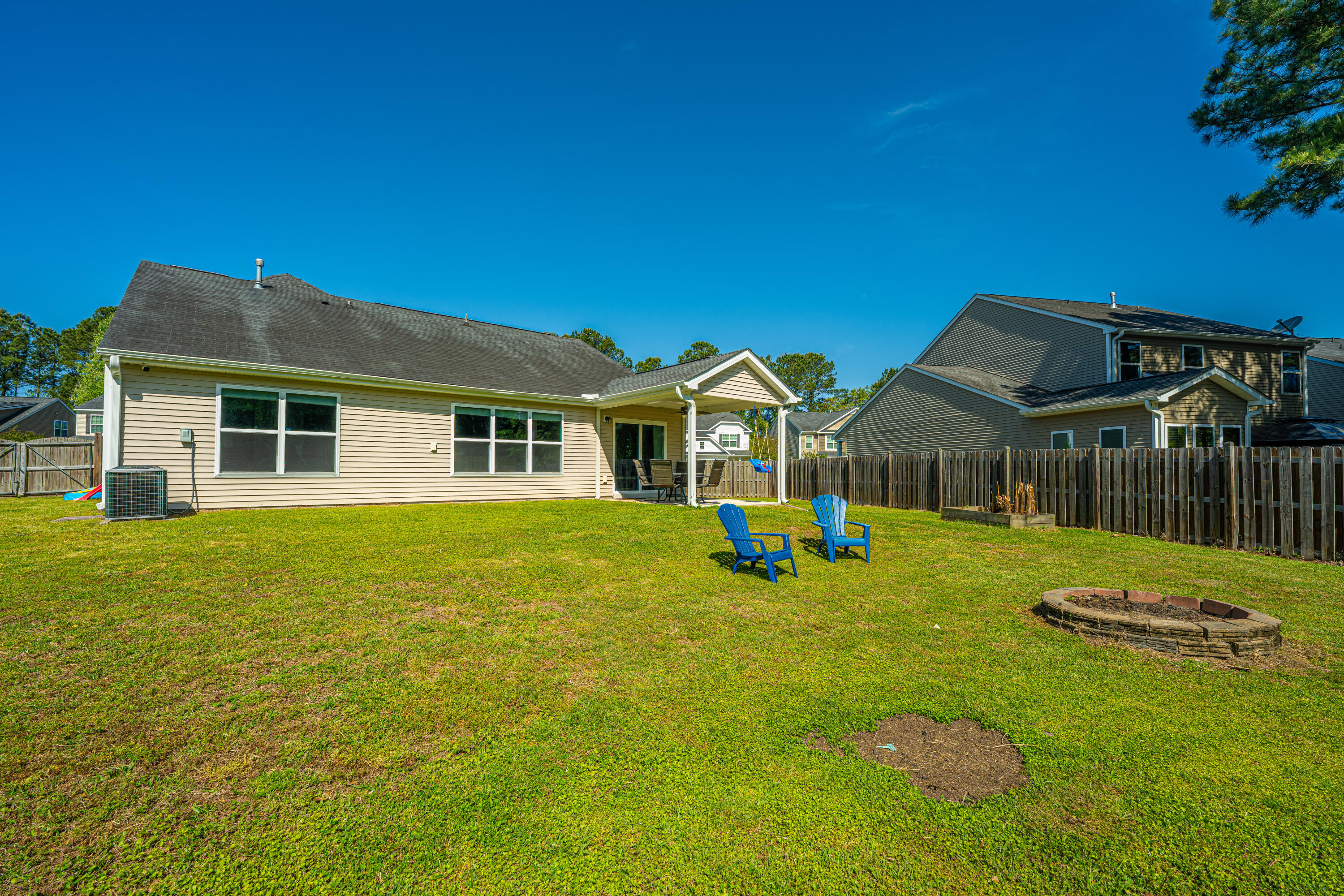 213 Alpine Road Summerville, SC 29485 - Photo 32 of 39 Back of home