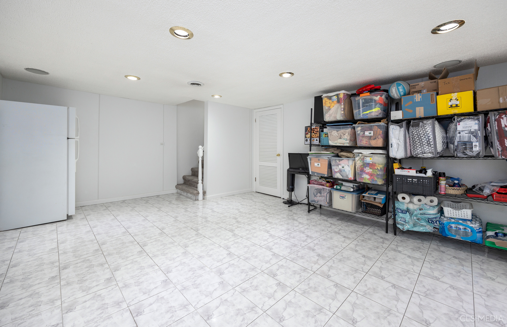 20 North Albert Street Mount Prospect, IL 60056 - Photo 17 of 25 a view of a storage & utility room with toys