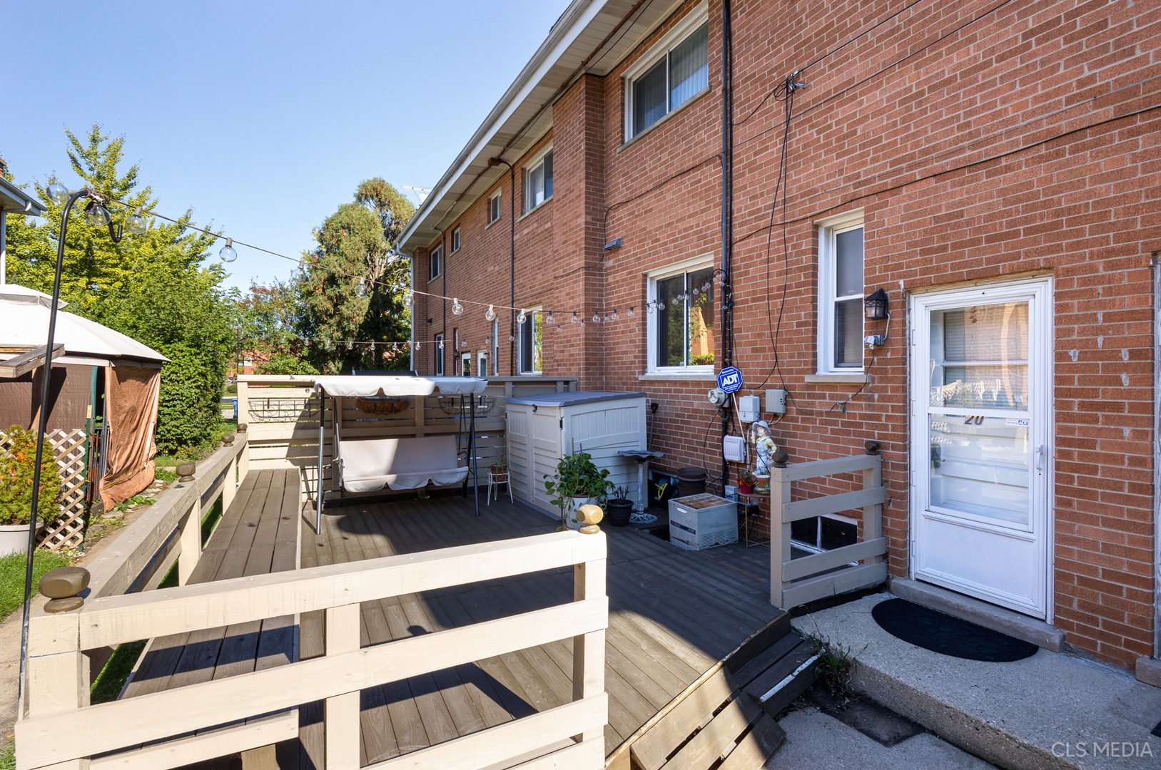 20 North Albert Street Mount Prospect, IL 60056 - Photo 20 of 25 a view of house with a outdoor seating