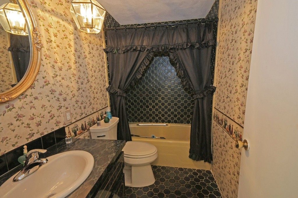 150 Corbett Road Stoughton, MA 02072 - Photo 19 of 21 Gallery Image 19