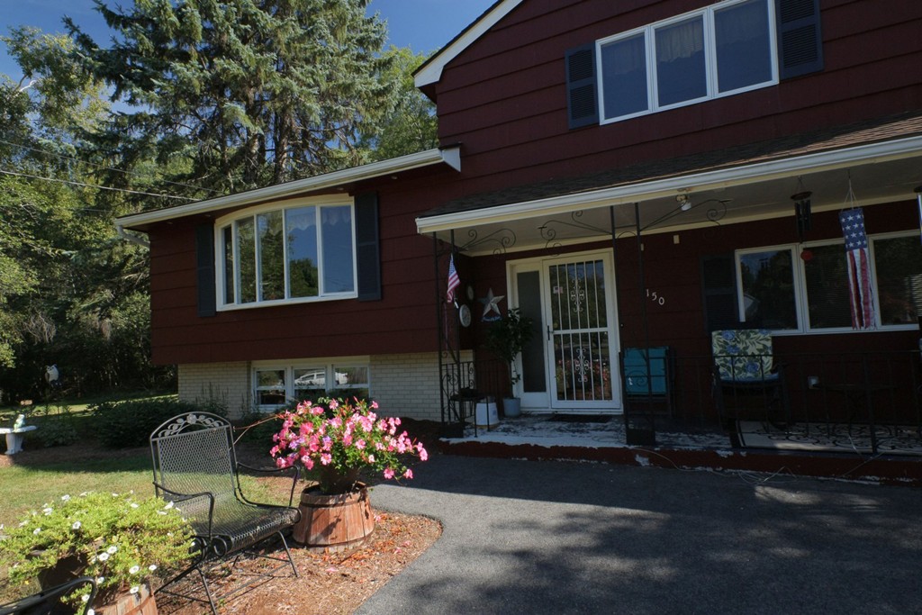 150 Corbett Road Stoughton, MA 02072 - Photo 5 of 21 Gallery Image 5