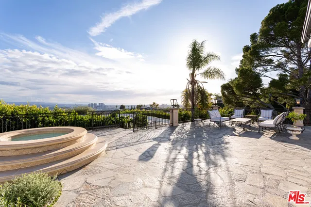 $29,999 | 1491 Carla Ridge, Beverly Hills, CA 90210