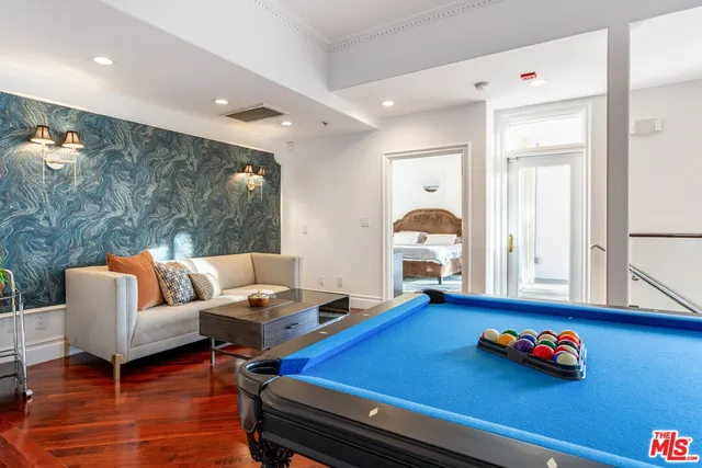 $29,999 | 1491 Carla Ridge, Beverly Hills, CA 90210