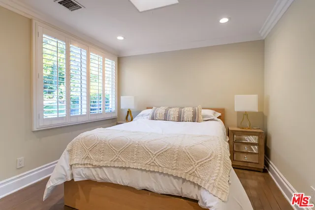 $29,999 | 1491 Carla Ridge, Beverly Hills, CA 90210