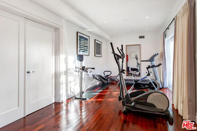 $29,999 | 1491 Carla Ridge, Beverly Hills, CA 90210