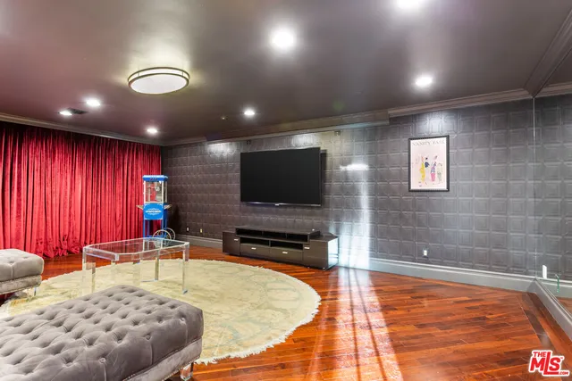 $29,999 | 1491 Carla Ridge, Beverly Hills, CA 90210