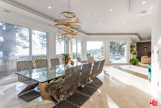 $29,999 | 1491 Carla Ridge, Beverly Hills, CA 90210