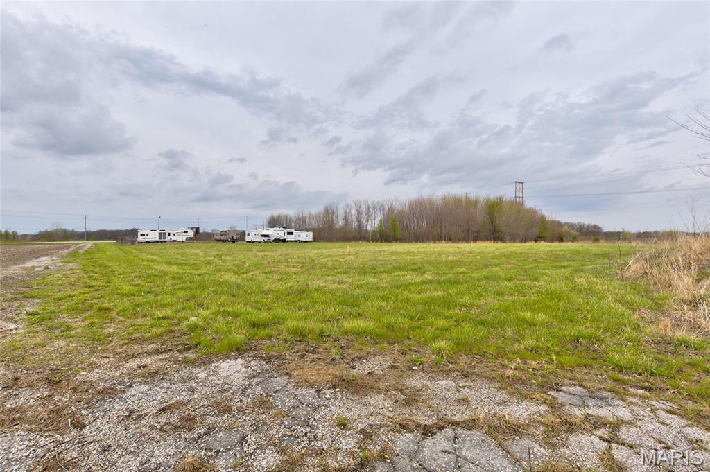 6901 Godfrey Road Godfrey, IL 62035 - Photo 8 of 17