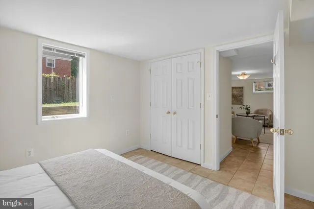 $925,000 | 834 North Abingdon Street, Arlington, VA 22203