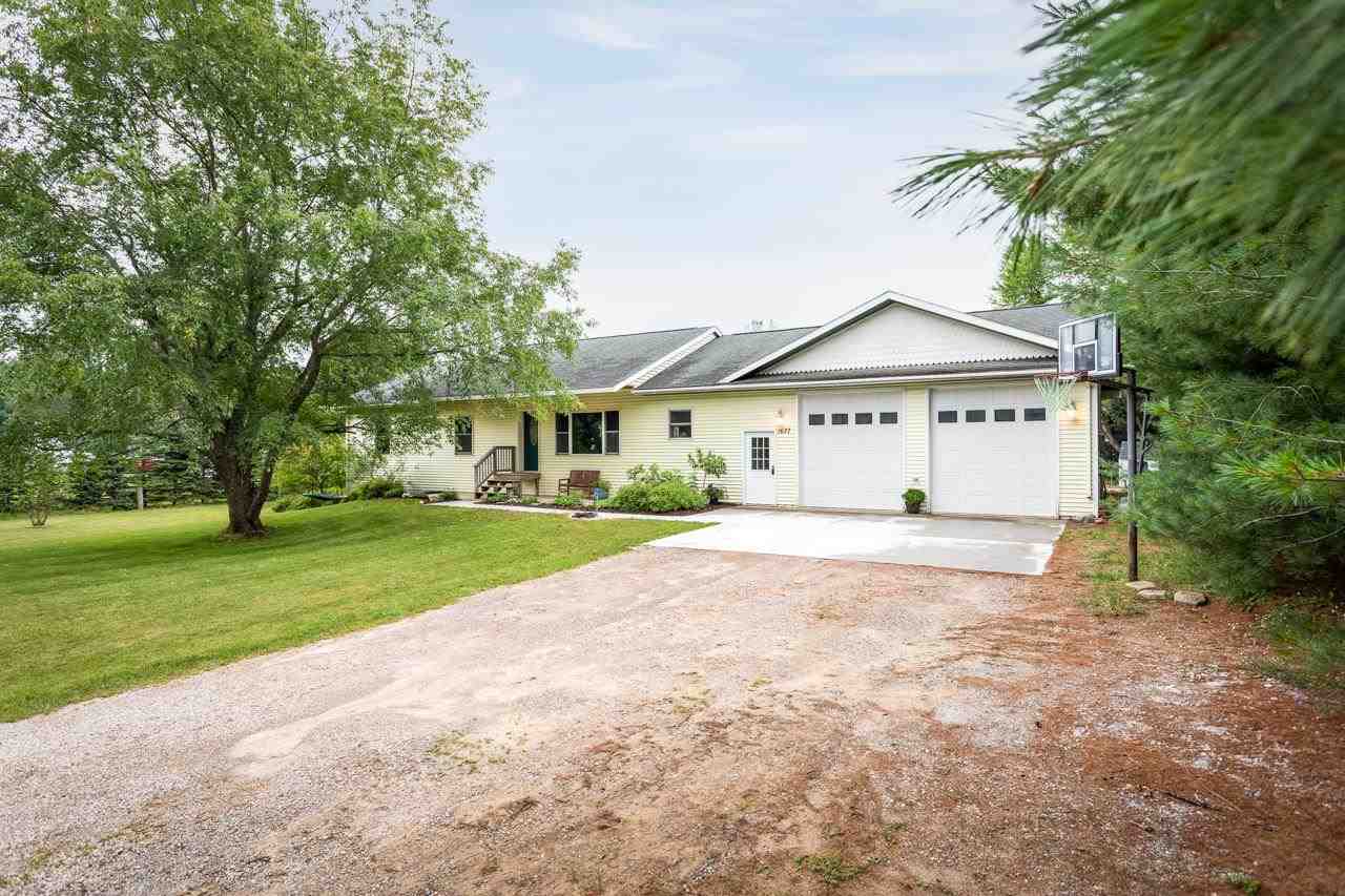 1677 Hall Road Southwest South Boardman, MI 49680 - Photo 4 of 32 1891241-3.JPG