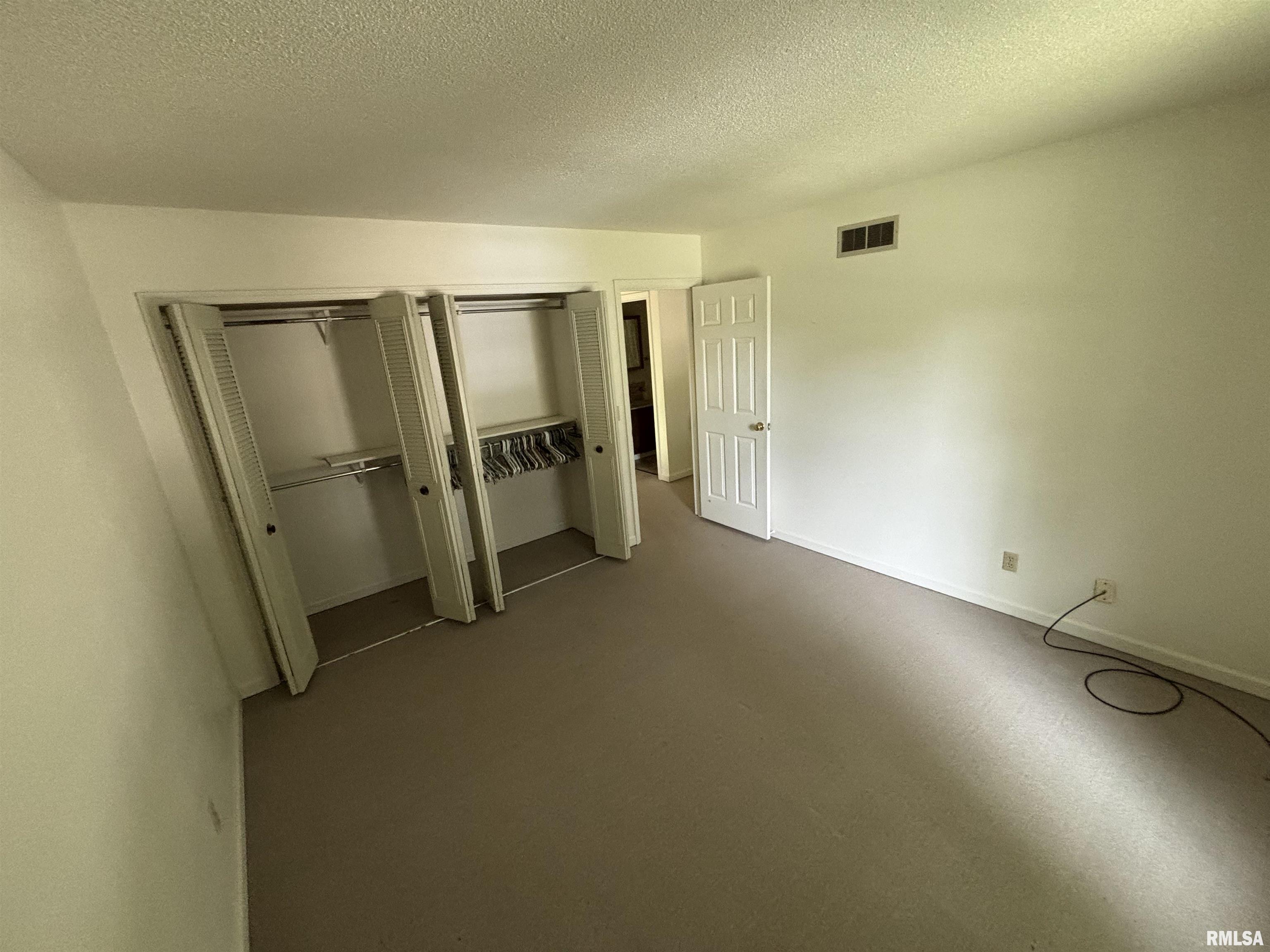 295 Jamestown Road Macomb, IL 61455 - Photo 16 of 17 Gallery Image 16