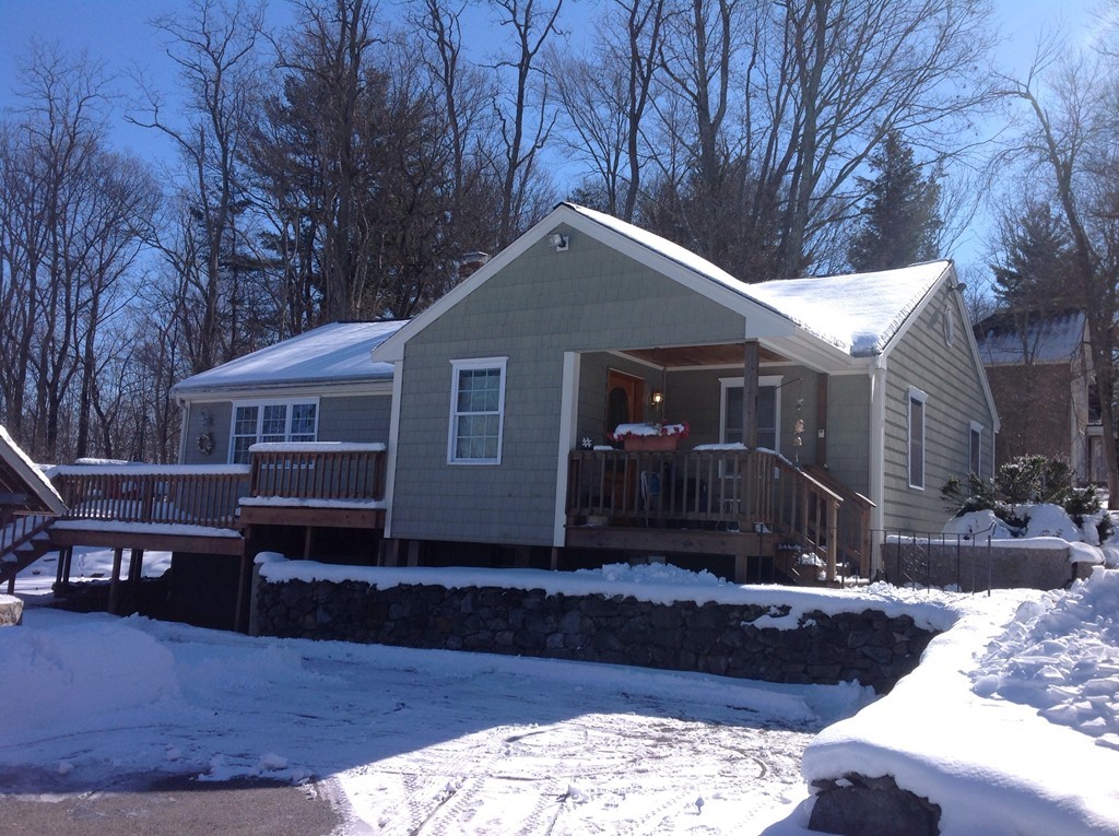 1 Lindberg Road Middleton, MA 01949 - Photo 1 of 23 Gallery Image 1