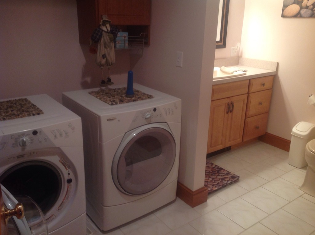 1 Lindberg Road Middleton, MA 01949 - Photo 18 of 23 Gallery Image 18