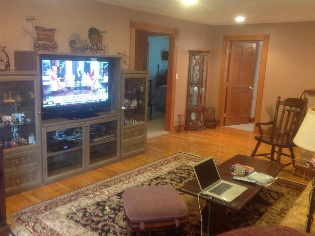 1 Lindberg Road Middleton, MA 01949 - Photo 8 of 23 Gallery Image 8