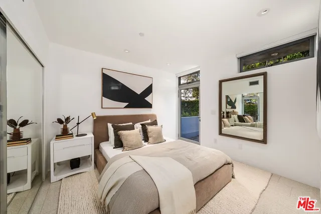 $2,645,000 | 235 Ocean Park Boulevard, Unit 1, Santa Monica, CA 90405